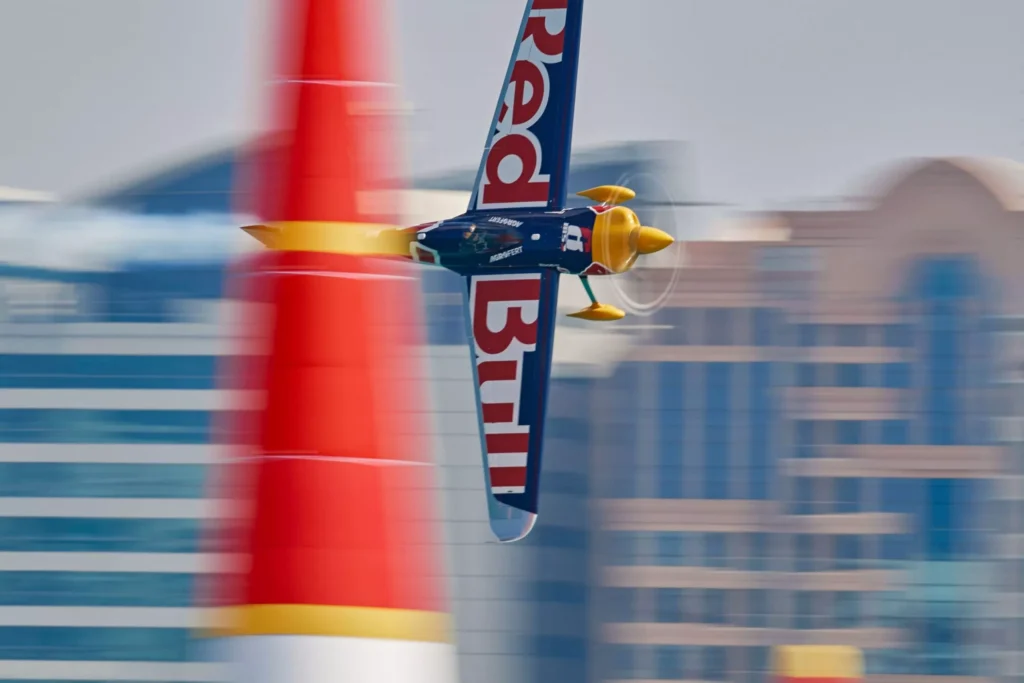 AP-1UMTCM2PH2111_hires_jpeg_24bit_rgb-scaled