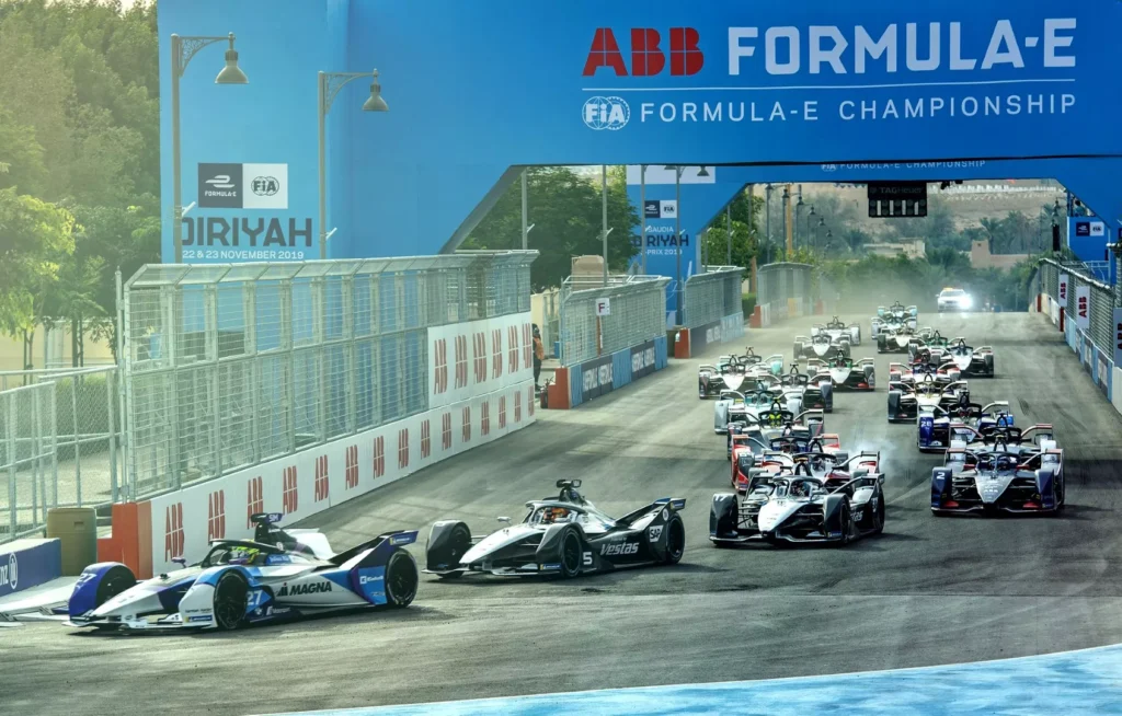 Formula-E-action-at-the-Diriyah-Circuit-in-Saudi-Arabia